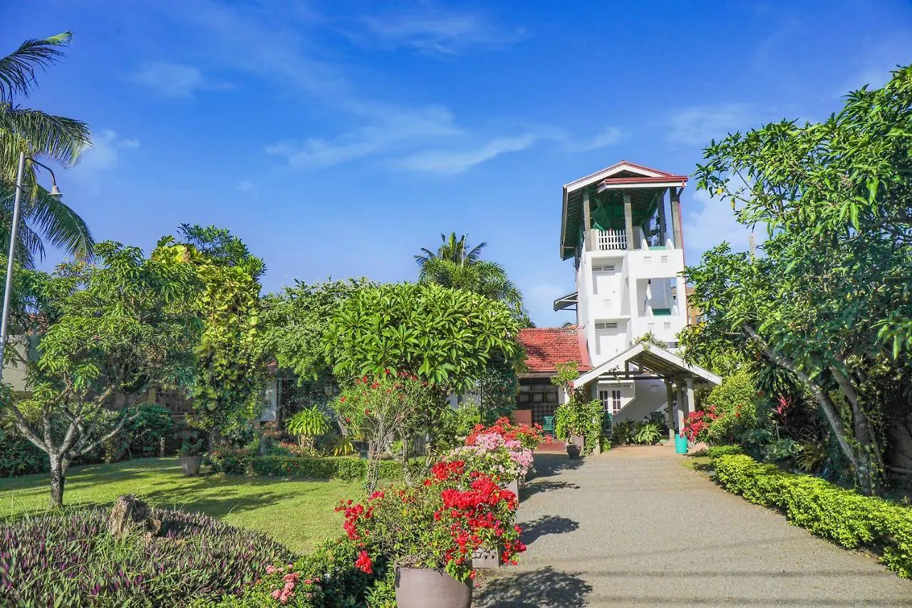 The Garden Gate Resort & Apartments No 01 니곰보 스리랑카